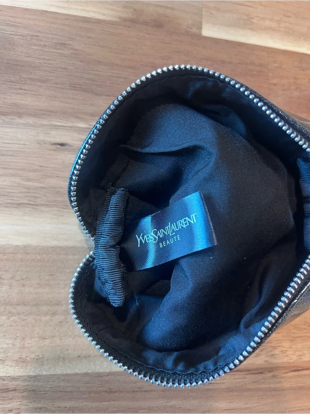 Yves Saint Laurent Beauté Black Glitter Sparkle Cosmetic Makeup Bag Pouch